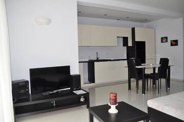 Фото номера Апартаменты с 3 спальнями Апартаменты Apartament Scorpion Modlin г. Czosnów 4